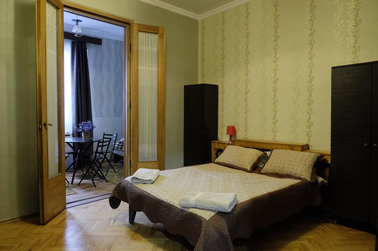 Отели типа «постель и завтрак» Mia B&B Tbilisi Тбилиси