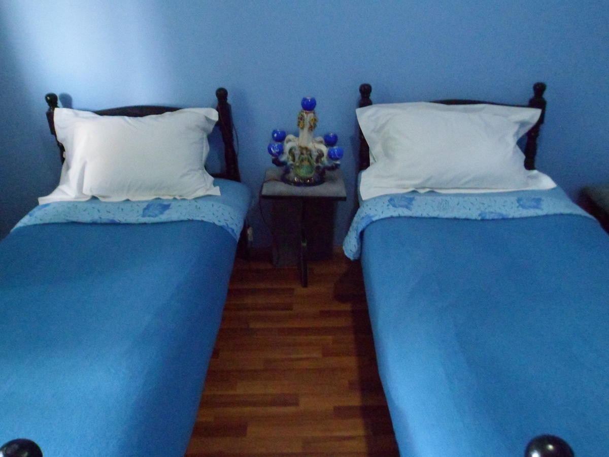 Отели типа «постель и завтрак» Mia B&B Tbilisi Тбилиси