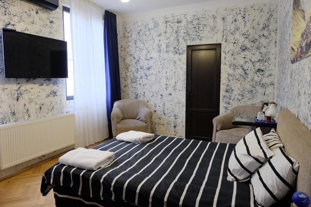 Отели типа «постель и завтрак» Mia B&B Tbilisi Тбилиси